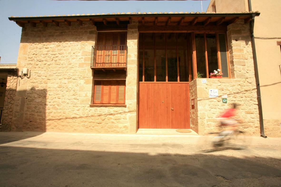 La Premsa Guest House Arnés Exterior photo